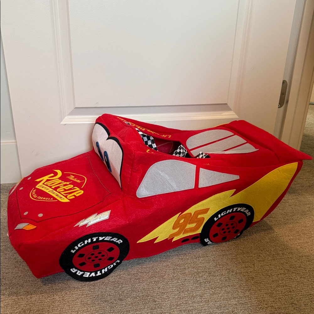 Pottery Barn Kids Disney Red Lightning McQueen Plush Ride-On Car Size Large